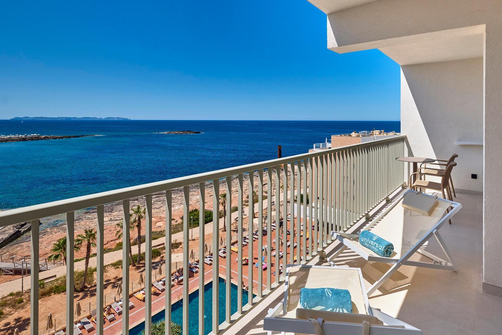 Universal Hotel Romantica Colonia de Sant Jordi Екстериор снимка
